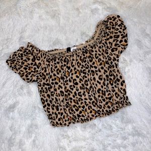 Crop top ~ Leopard print